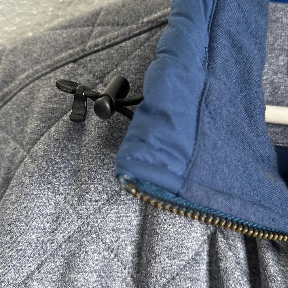 Banana Republic Men's Gray and Navy Quilted Puffer Jacket size XL